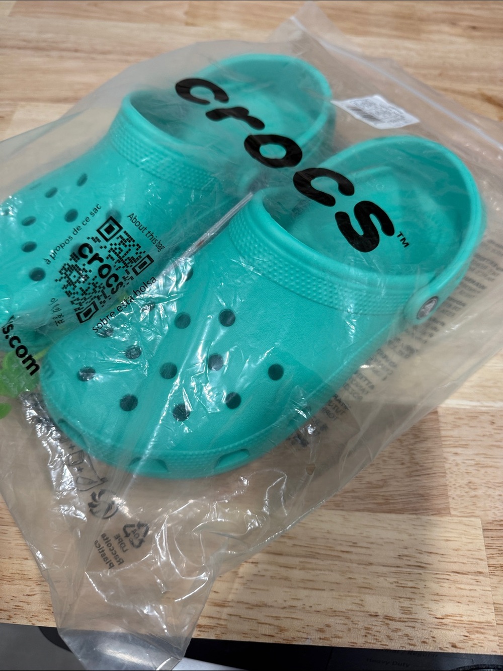 CROCS Teal Slip-On Clogs with Heel Strap *NWT* - Picture 6 of 6